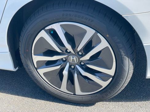 Used 2022 Honda Accord Hybrid image 26