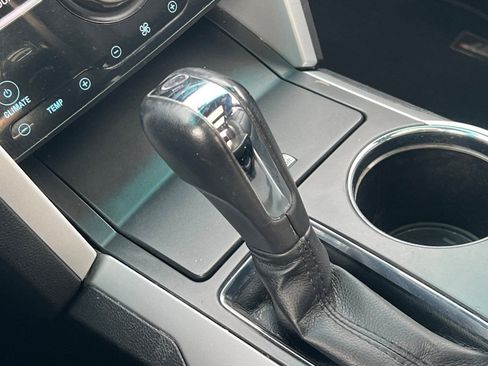 Used 2013 Ford Explorer Sport w/ Class III Trailer Tow Pkg image 20