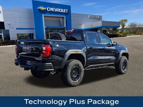 Used 2026 GMC Canyon AT4 w/ Technology Plus Package image 9