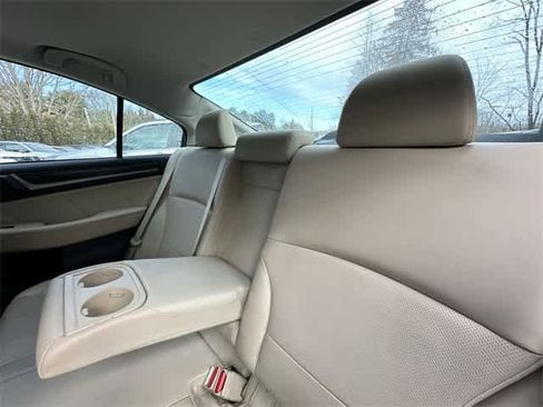 Used 2019 Subaru Legacy 2.5i Limited image 17