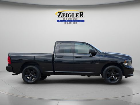 Used 2019 RAM 1500 Express w/ Express Value Package AWD/4WD image 8