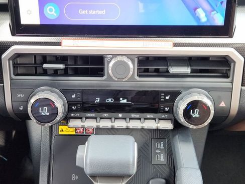 New 2026 Toyota 4Runner Limited image 18