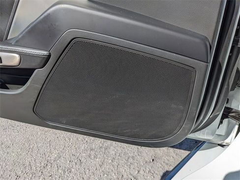 Used 2019 Chevrolet Corvette Stingray Coupe image 16