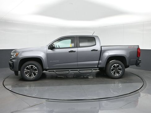 Used 2021 Chevrolet Colorado Z71 w/ Safety Package AWD/4WD image 4