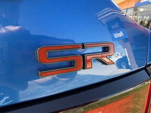 Used 2025 Nissan Sentra SR FWD image 10