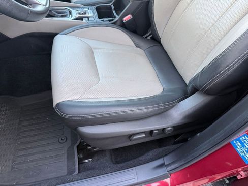 Used 2020 Subaru Forester Limited w/ Popular Package #3 image 12