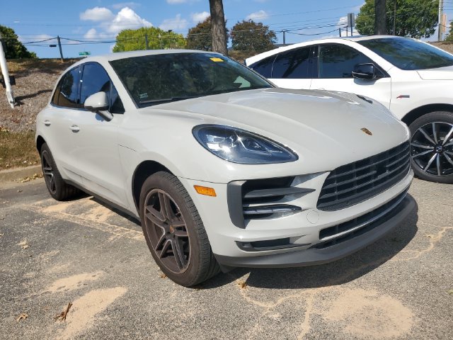 Used 2020 Porsche Macan S AWD/4WD image 3