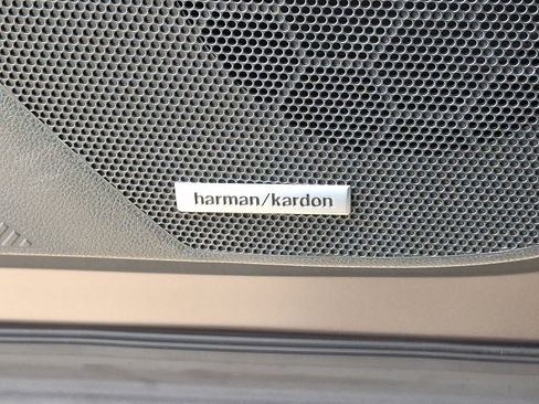 Used 2025 Subaru Forester Touring w/ Touring Package image 39