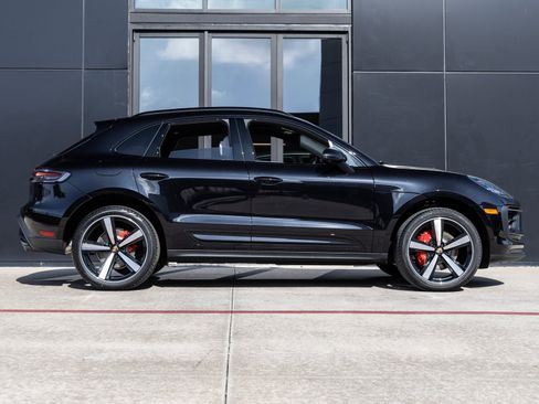 New 2026 Porsche Macan S image 12