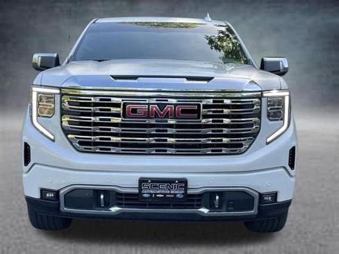 Used 2023 GMC Sierra 1500 Denali w/ Denali Reserve Package AWD/4WD image 28