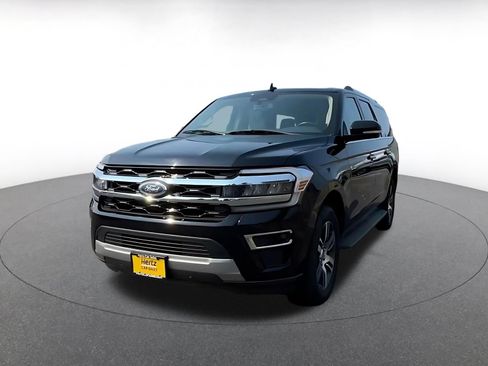 Used 2024 Ford Expedition Max Limited RWD image 7