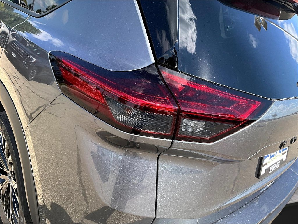 New 2026 Nissan Rogue Dark Armor AWD/4WD image 28