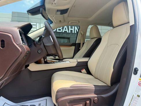Used 2017 Lexus RX 350 AWD image 7