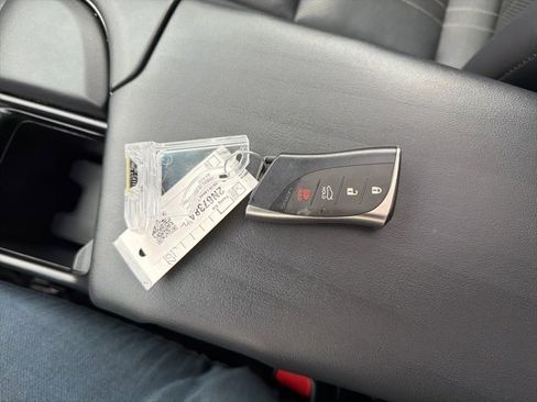 Used 2019 Lexus ES 350 w/ Accessory Package image 21