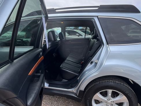 Used 2013 Subaru Outback 3.6R Limited w/ Moonroof Pkg image 20