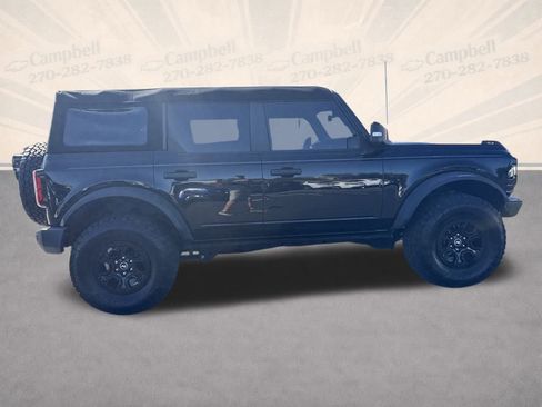 Used 2024 Ford Bronco Wildtrak image 7