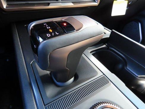 New 2025 GMC Hummer EV 3X w/ Battery Pack, 24 Module Pack image 19