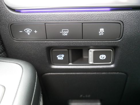 Used 2024 Hyundai Palisade Calligraphy image 26