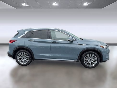Used 2023 INFINITI QX50 Luxe FWD image 8