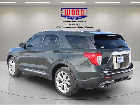 Used 2023 Ford Explorer Platinum w/ Premium Technology Package image 5