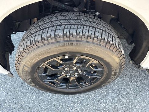 Used 2025 Ford F150 Lightning XLT image 12