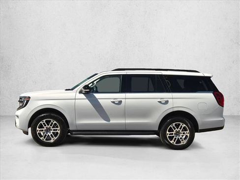 New 2026 Ford Expedition Active RWD image 8
