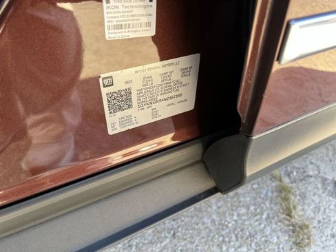 Used 2022 Cadillac XT5 Sportv w/ Technology Package image 35