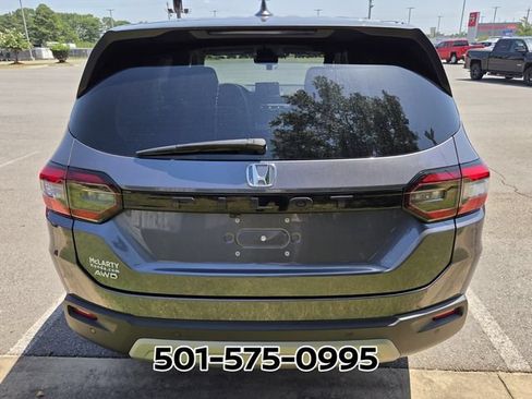 Used 2025 Honda Pilot EX-L image 4
