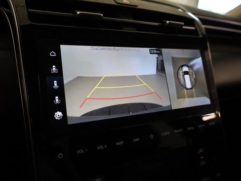 Used 2024 Hyundai Tucson Limited image 18