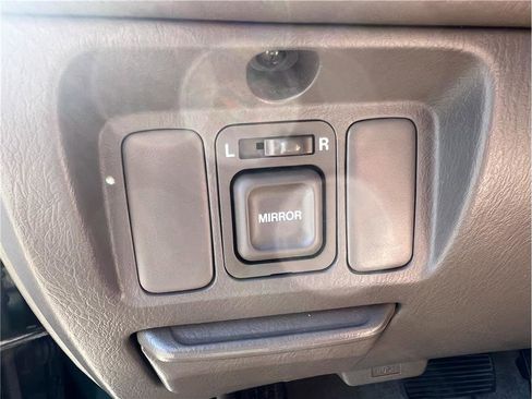 Used 1998 Honda Civic LX image 19