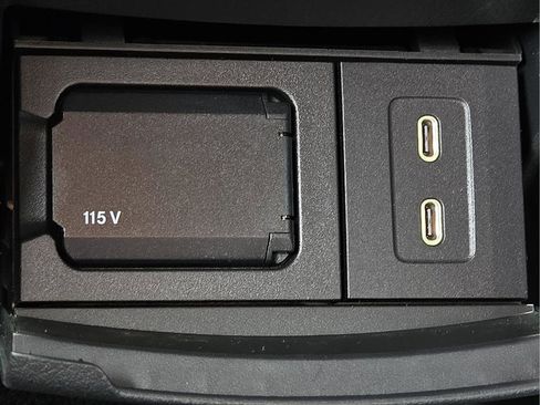 New 2026 Mercedes-Benz GLA 250 image 12