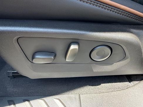 New 2025 GMC Canyon AT4 w/ Nightfall Edition image 49