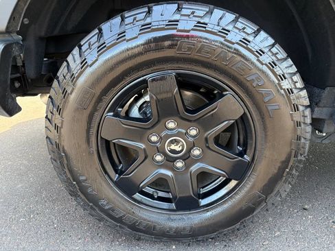 Used 2025 Ford Bronco Big Bend AWD/4WD image 6