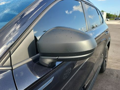 Used 2023 Volkswagen Taos S FWD image 7