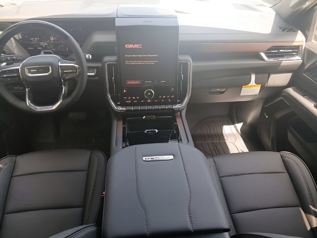 New 2026 GMC Yukon Denali w/ Denali Reserve Package AWD/4WD image 23
