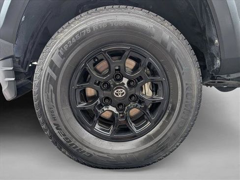 Used 2023 Toyota Tacoma SR5 RWD image 22