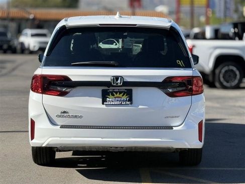 Used 2025 Honda Odyssey Sport-L image 6