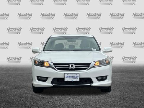 Used 2015 Honda Accord EX image 10