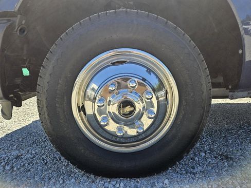 Used 2015 Ford F350 XL RWD image 46