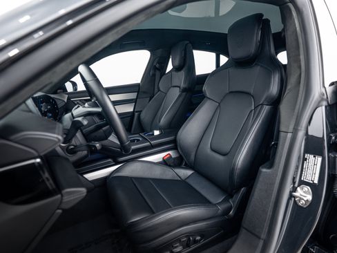 Certified 2024 Porsche Taycan GTS image 5