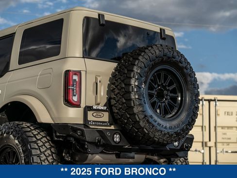 New 2025 Ford Bronco Badlands AWD/4WD image 37
