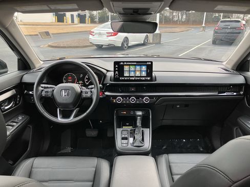 Used 2025 Honda CR-V EX-L image 32