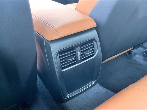 Used 2024 BMW M2 w/ Lighting Package image 40