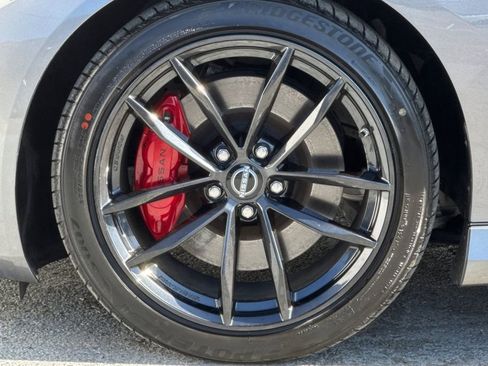 Used 2024 Nissan Z Performance w/ Floor Mat Package RWD image 23