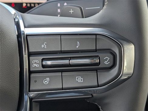 New 2026 GMC Yukon XL Denali image 32