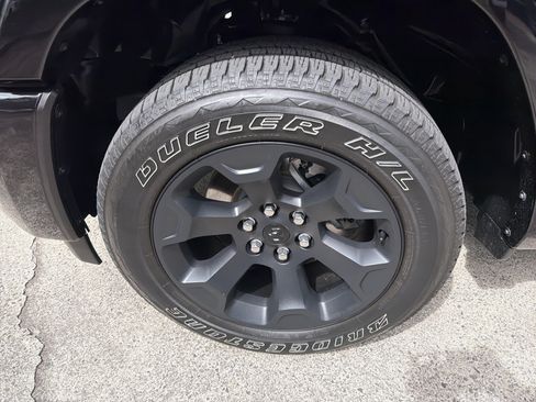 Used 2025 RAM 1500 Big Horn AWD/4WD image 6