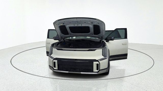 Used 2024 Kia EV9 GT-Line AWD/4WD image 12