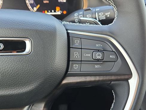 New 2026 Jeep Grand Cherokee Altitude AWD/4WD image 24