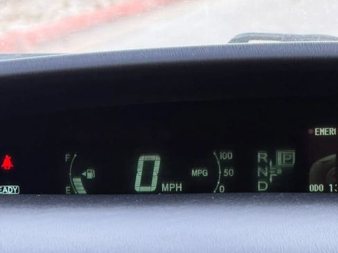 Used 2012 Toyota Prius Three w/ Solar Roof Pkg FWD image 58