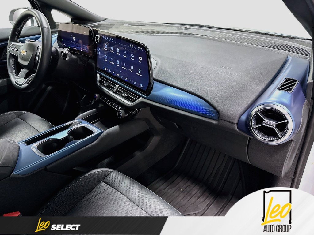 Used 2024 Chevrolet Equinox EV LT w/ LPO, Interior Storage Package FWD image 31
